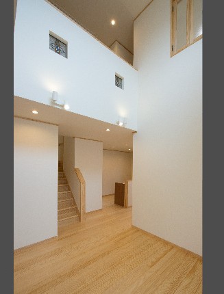 吹き抜けで家族が繋がる家 三重県津市での新築 こだわりに応える プラスワン