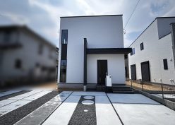 鈴鹿市末広南　3650万円・3680万円